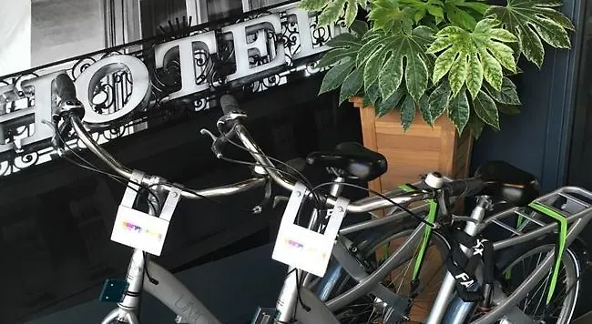 Citiez Hotel Amsterdam 3*,
